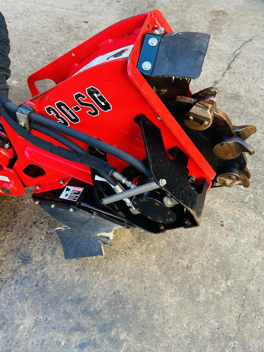 2018 Barreto 30SG Tracked Stump Grinder - Briggs Vanguard 31 HP Trailer Optional