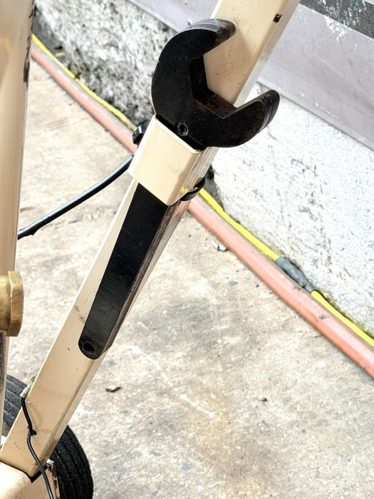 Edco Sk-14-13h Honda 13HP Engine Concrete Saw Walk Behind 14" Blade Included BG1