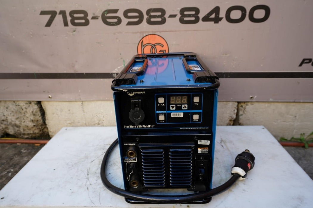 Miller PipeWorx 350 FieldPro Welder. 2017 model. Nice Unit.  Fully Tested.  #9