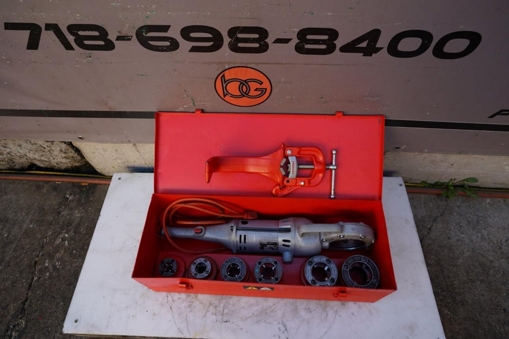 Ridgid 700 Pipe Threader Threading Machine & 12R Die Set 1/2 to 2" inch & Vise.