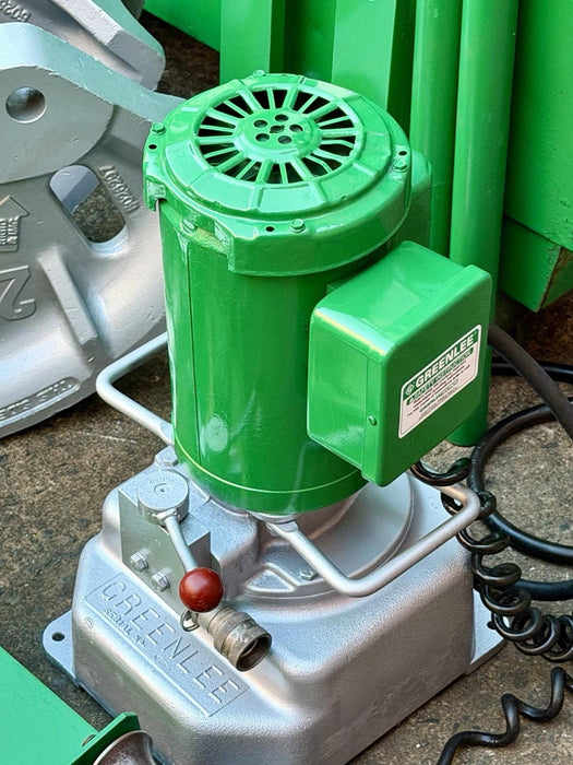 Greenlee 881 Hydraulic Pipe Bender 2.5”-4” Rigid IMC EMT 960 Pump & 1813 Table