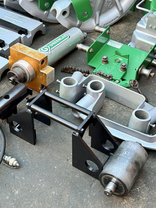 Greenlee 881 Hydraulic Pipe Bender 2.5”-4” Rigid IMC EMT 960 Pump & 1813 Table