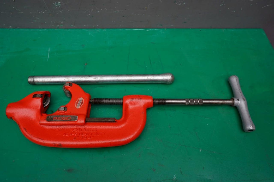 Ridgid 4-S 2 1/2 to 4 inch Pipe Cutter for Pipe Threader.  Mint.  Best on Ebay.