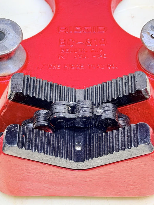 Ridgid 40215 BC810 1/2-8" in Capacity Top Screw Bench Chain Vise #8