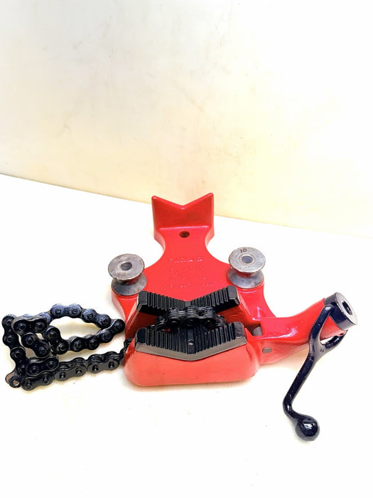 Ridgid 40215 BC810 1/2-8" in Capacity Top Screw Bench Chain Vise #10