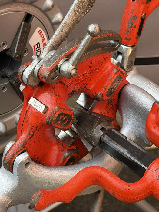 RIDGID 15682 Pipe Threading Machine Model 300 T2 + Carriage , 811 Die, Oiler #2