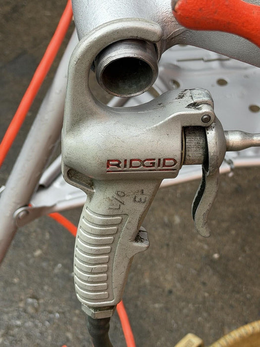 RIDGID 15682 Pipe Threading Machine Model 300 T2 + Carriage , 811 Die, Oiler #2