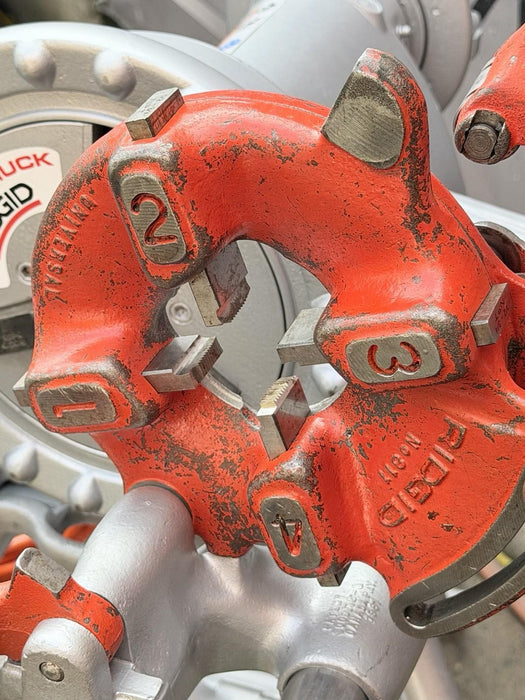 RIDGID 15682 Pipe Threading Machine Model 300 T2 + Carriage , 811 Die, Oiler #1