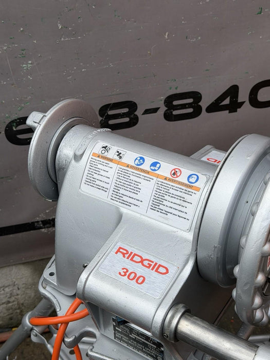 RIDGID 15682 Pipe Threading Machine Model 300 T2 + Carriage , 811 Die, Oiler #1
