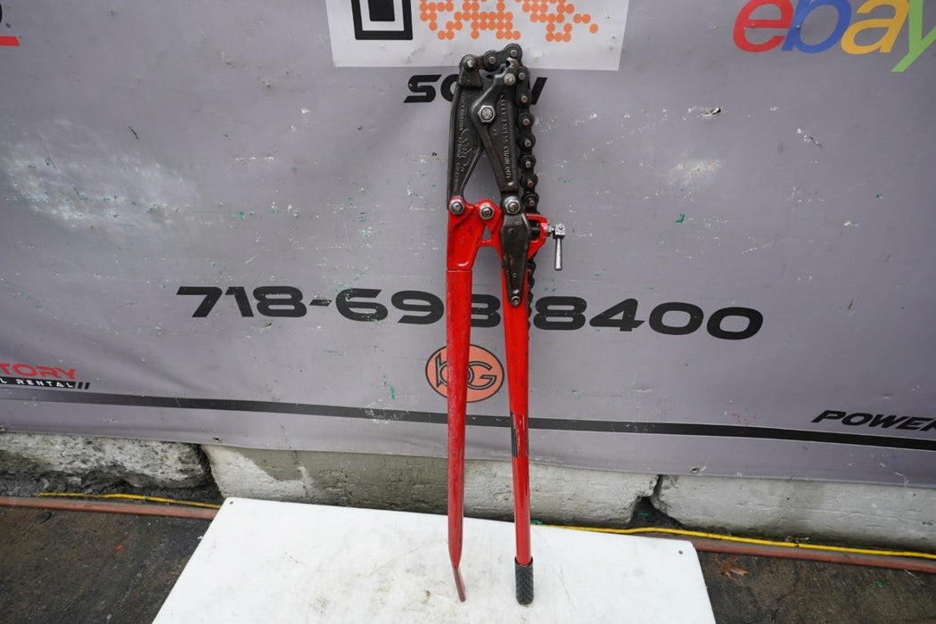 Wheeler Rex Pipe Cutter Snapper.  Works Fine.  #4