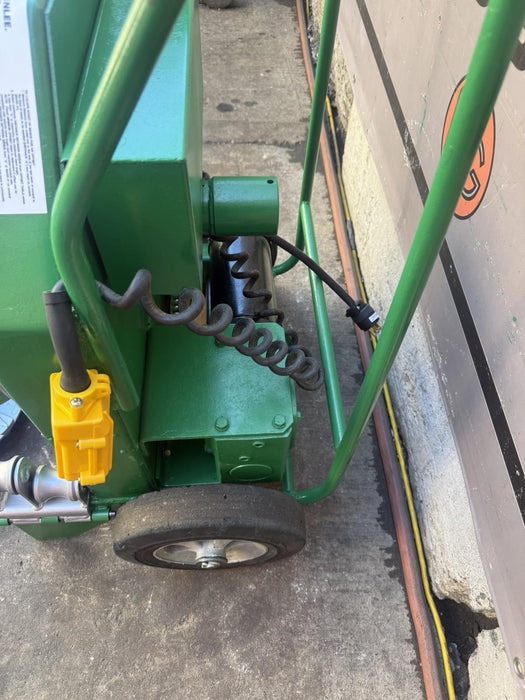 Greenlee 555 Conduit Pipe Bender 1/2"-2" RIGID & IMC 555 Works Great NEW BOARD!!