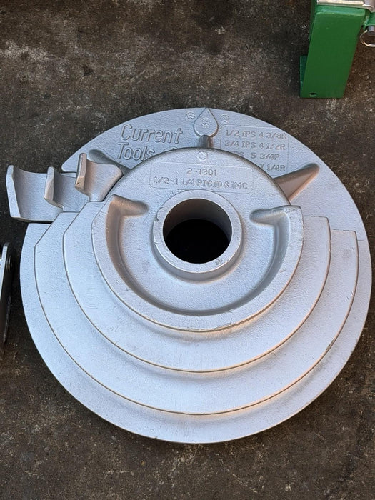 Greenlee 555 Conduit Pipe Bender 1/2"-2" RIGID & IMC 555 Works Great
