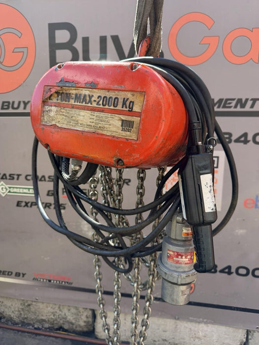 CM LODESTAR 2 TON ELECTRIC CHAIN HOIST 240v / 480v 3 Phase, 25’ Chain Length