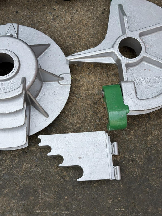 Greenlee 555 Conduit Pipe Bender 1/2"-2" EMT Shoes & Rollers NEW BOARD! BG1