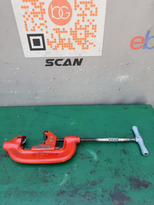 Ridgid No. 4-S Heavy Duty Pipe Cutter, 2" to 4" Pipe Used / Works Good #10