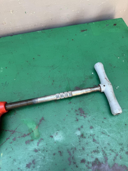 Ridgid No. 4-S Heavy Duty Pipe Cutter, 2" to 4" Pipe Used / Works Good #10