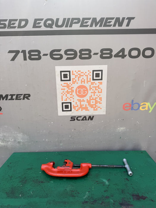 Ridgid No. 4-S Heavy Duty Pipe Cutter, 2" to 4" Pipe Used / Works Good #11