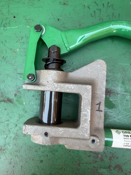 Greenlee 709 Metal Stud Punch Knock Out Tool  7/8" Hole  Heavy Duty  USA  #1