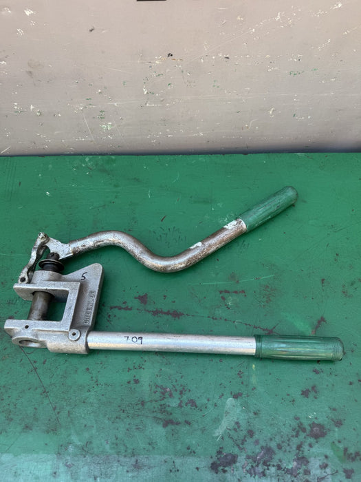 Greenlee 709 Metal Stud Punch Knock Out Tool  7/8" Hole  Heavy Duty  USA #5
