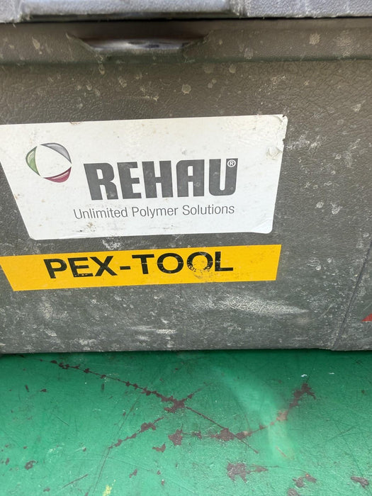 Rehau EVERLOC 261256 Deluxe Pex Tool & Compression Sleeve Tool Kit W/Toolbox #1