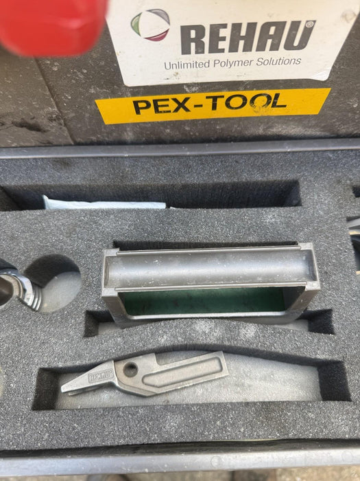 Rehau EVERLOC 261256 Deluxe Pex Tool & Compression Sleeve Tool Kit W/Toolbox #1