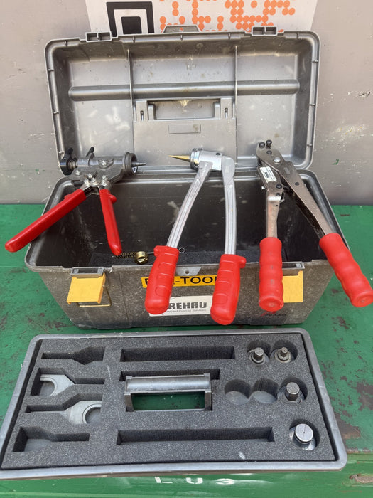 Rehau EVERLOC 261256 Deluxe Pex Tool & Compression Sleeve Tool Kit W/Toolbox #2