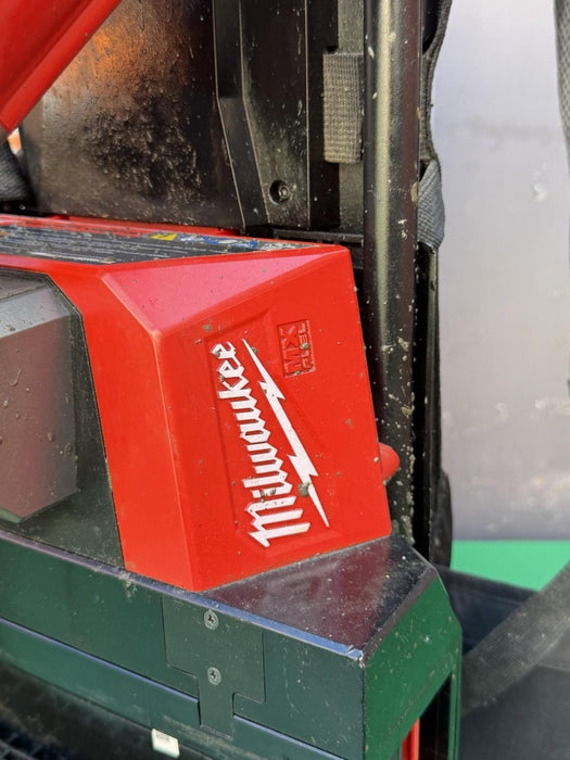 MILWAUKEE BACKPACK CEMENT CONCRETE VIBRATOR MXF371-2X TOOL ONLY #1