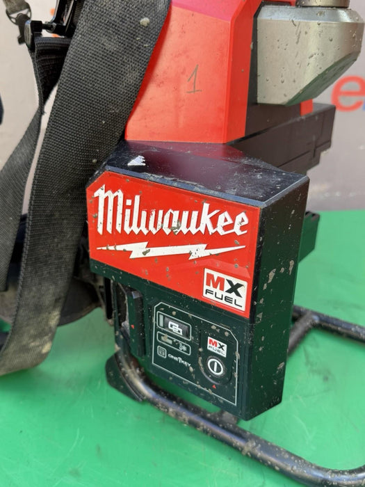 MILWAUKEE BACKPACK CEMENT CONCRETE VIBRATOR MXF371-2X TOOL ONLY #1