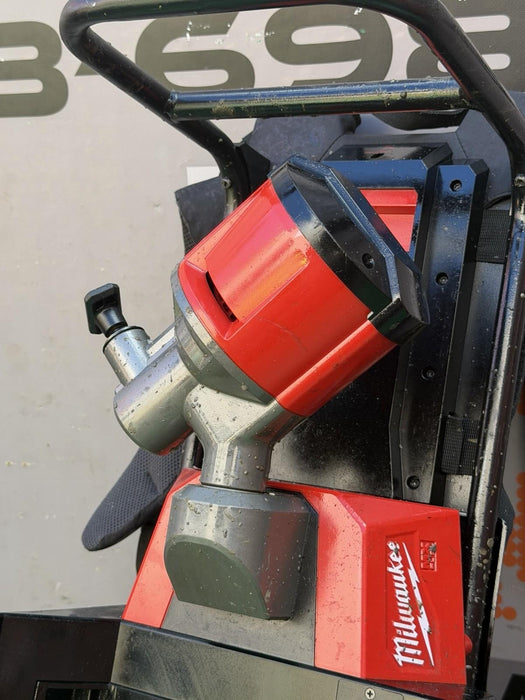 MILWAUKEE BACKPACK CEMENT CONCRETE VIBRATOR MXF371-2X TOOL ONLY #2