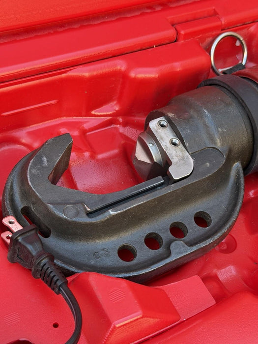 Burndy Patriot 444S Series Battery Actuated Hydraulic Crimping Tool w/ Batteries