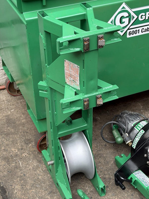 Greenlee 6001 6000 LBS Super Tugger Cable Puller Set Great Condition BG1