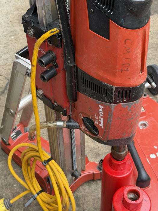 Hilti DD 200 Concrete Diamond Core Drill Rig With Stand, Pump, 4 Bits, Nice  BG4
