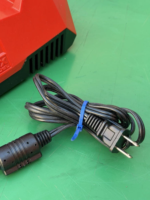 Milwaukee MXFC MX FUEL Lithium-Ion Battery Charger #3
