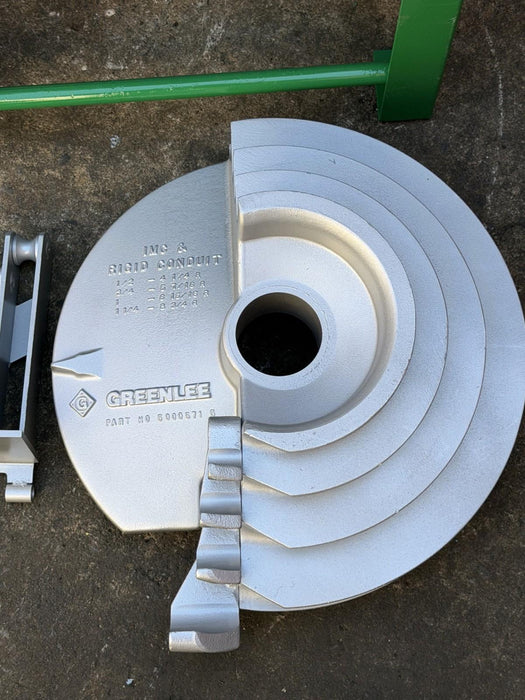 Greenlee 555 Conduit Pipe Bender 1/2"-2" RIGID & IMC  Works Great  BG2