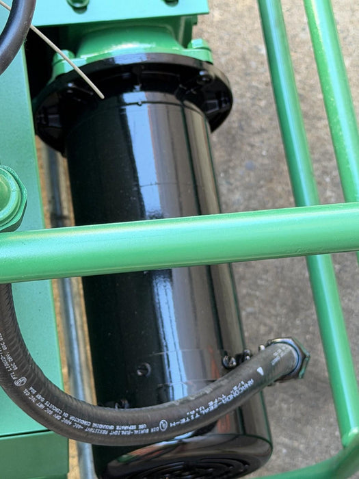 Greenlee 555 Conduit Pipe Bender 1/2"-2" RIGID & IMC  Works Great  BG2