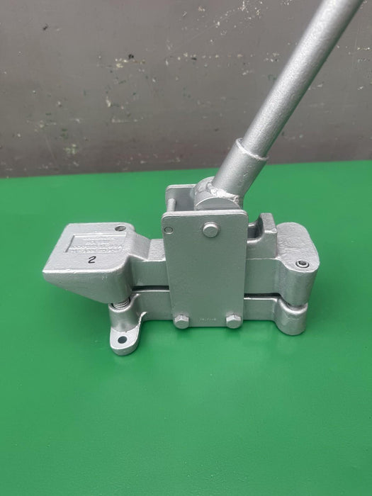 Greenlee 1811 Little Kicker 3/4” EMT Offset Bender  Unit#2