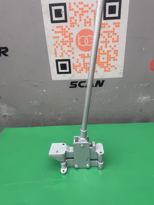 Greenlee 1811 Little Kicker 3/4” EMT Offset Bender  Unit#8