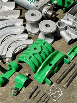 Greenlee 885 Hydraulic Pipe Bender 1-1/4 - 5 Rigid IMC, 960 Pump 1802 Table Mint