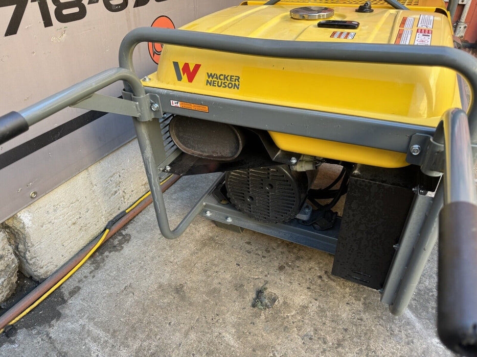 Wacker Neuson GPS9700  10,000 Watt Portable Generator Wheels 25 HRS