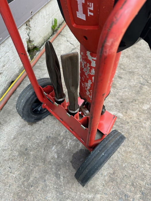 HILTI TE-3000 AVR Demolition Jack Hammer with Cart et7