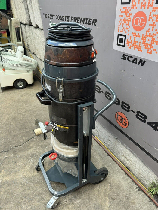 2018 National DL2000 HEPA Dust Vacuum Collection System 235 CFM 115V