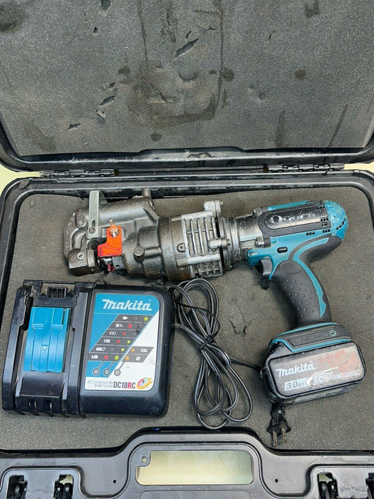 Hougen-Ogura Electro-Hydraulic Cordless 18V Punch Pro Model 76000PR Battery # 2