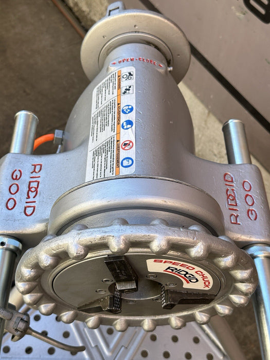 RIDGID 300 PIPE THREADING MACHINE + FOOT SWITCH , 12R DIES, OILER, REFURBISHED
