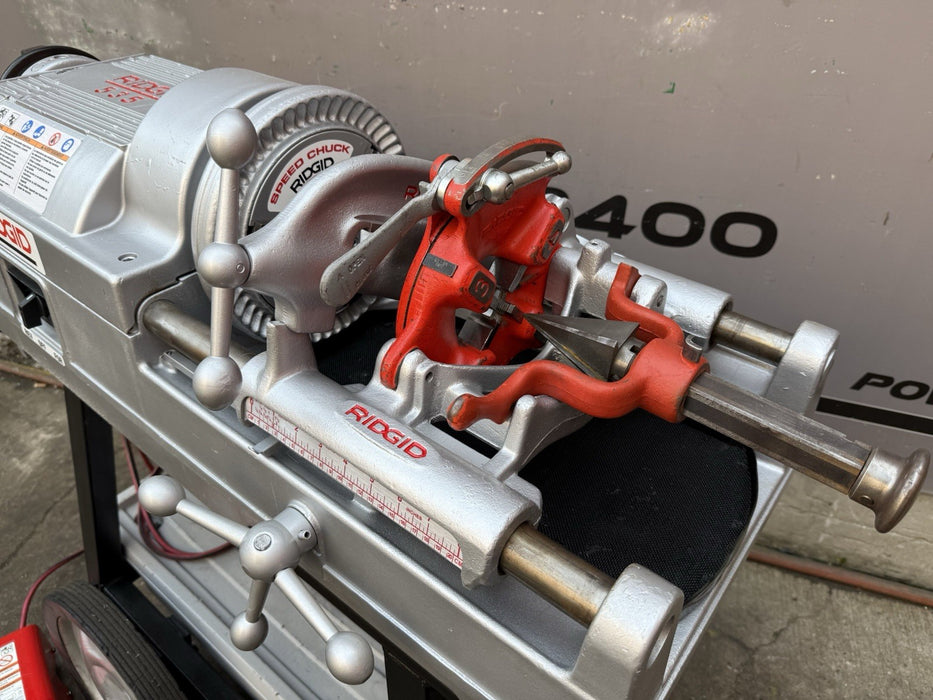 Reconditioned RIDGID® 535 V2 Pipe Threader with 2 811A Die Head HSS Dies & Cart
