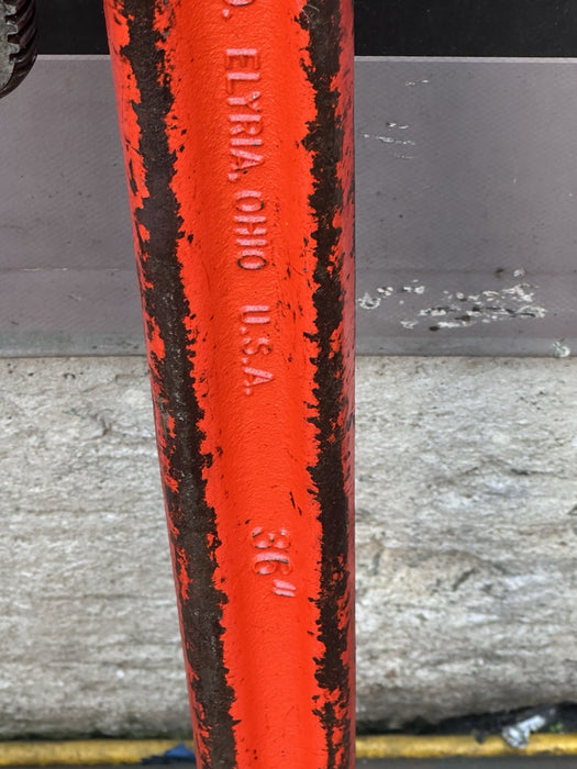Ridgid 36" Pipe Wrench Heavy Duty Steel 31035 Made in USA #53