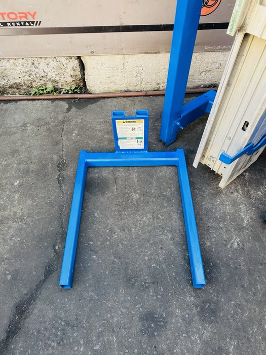 Genie Superlift Advantage SLA-25 Material Lift Winch Stacker 25 Feet Heavy Duty