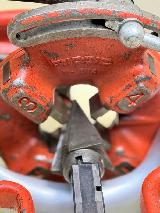 Ridgid 300 Carriage Pipe Cutter, Reamer, 811 Die, Handle 100% Genuine Nice  BG4
