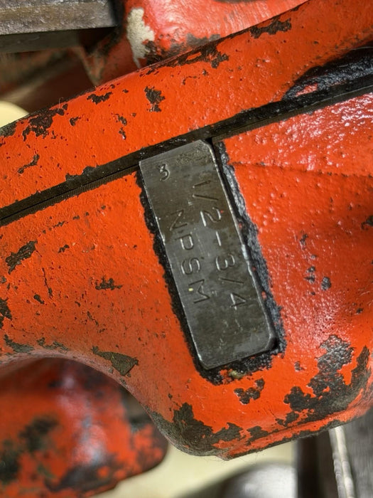 Ridgid 300 Carriage Pipe Cutter, Reamer, 811 Die, Handle 100% Genuine Nice  BG5