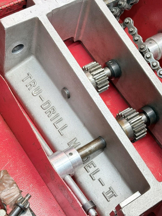 TRIPLE R SPECIALTY TRU-DRILL II Milwaukee Motor Hole Saw Tool With Chain Vice bg2