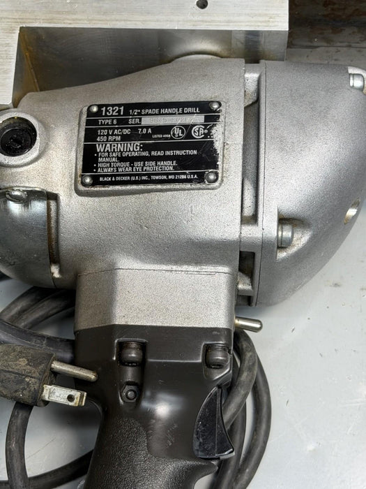 TRIPLE R SPECIALTY TRU-DRILL II B&D  Motor Hole Saw Tool With Chain Vice